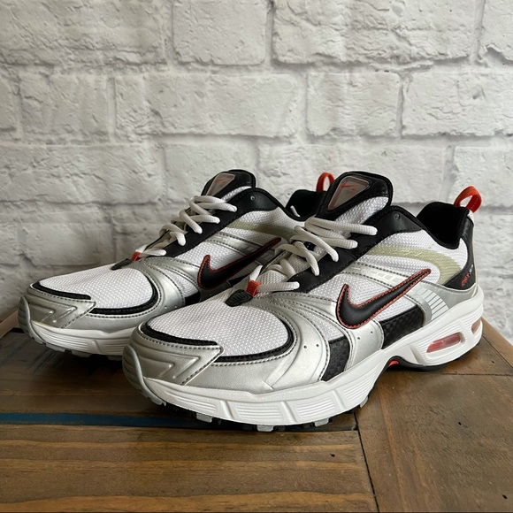 Nike Other - NIKE MAX AIR Sneakers White Red Black